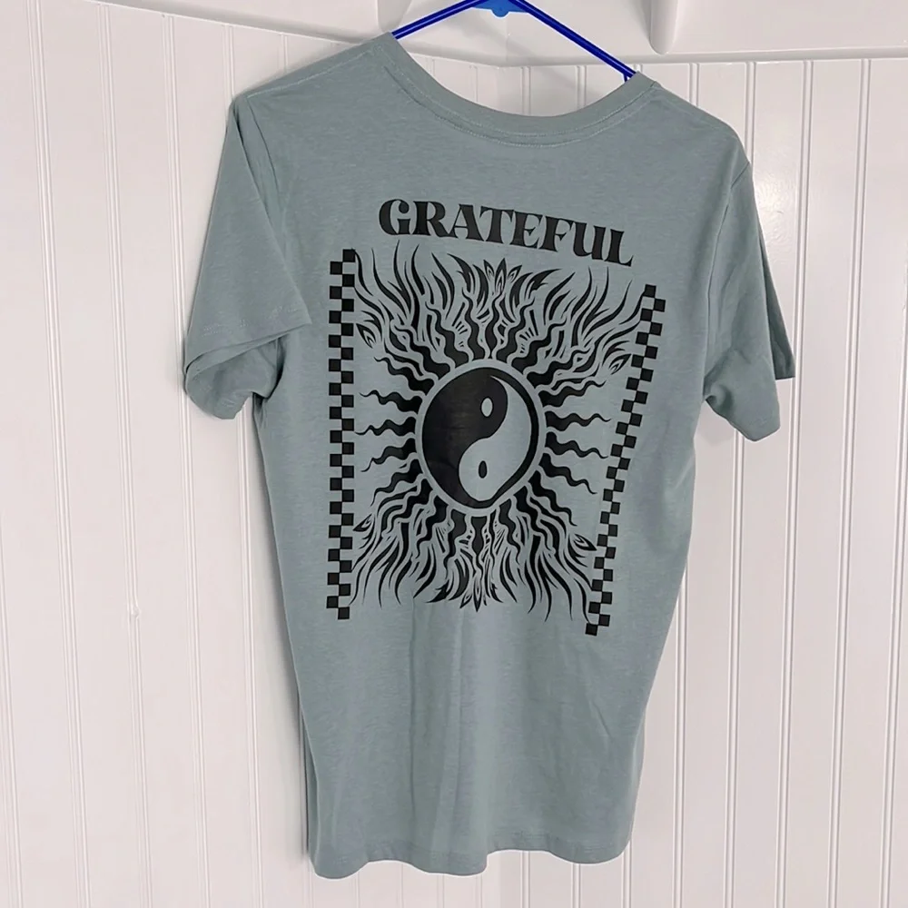 Rebellious One “Grateful”Slate Graphic Women’s Tee - Picture 3 of 6